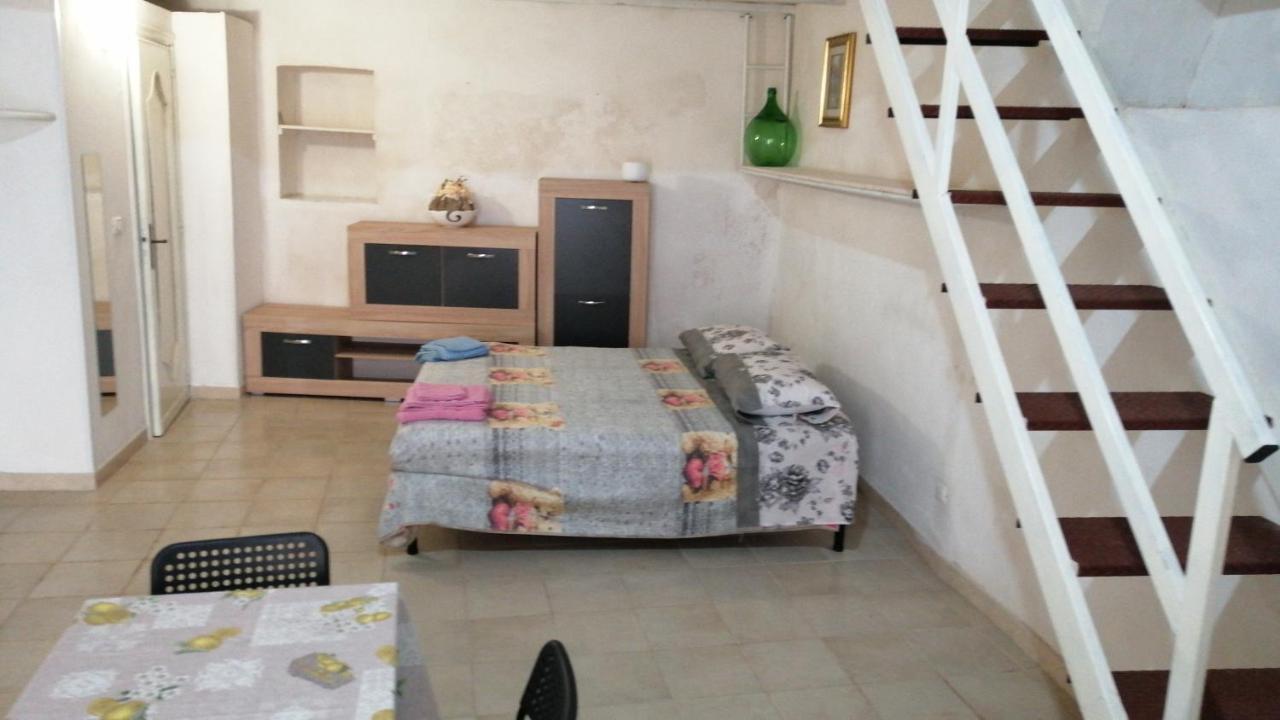 Casa Vacanze Battista 46 그로타글리에 외부 사진